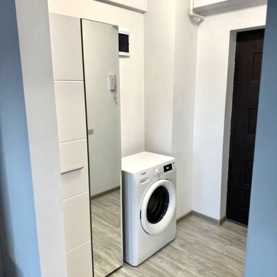 Location d’un studio chaleureux, 6ᵉ secteur, quartier Chiajna, Bucarest, Roumanie